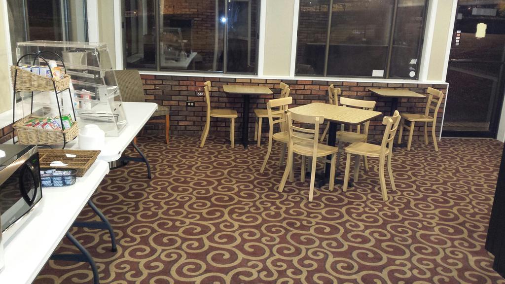 Kentucky Lake Inn Gilbertsville Екстериор снимка