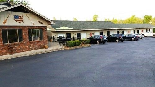 Kentucky Lake Inn Gilbertsville Екстериор снимка