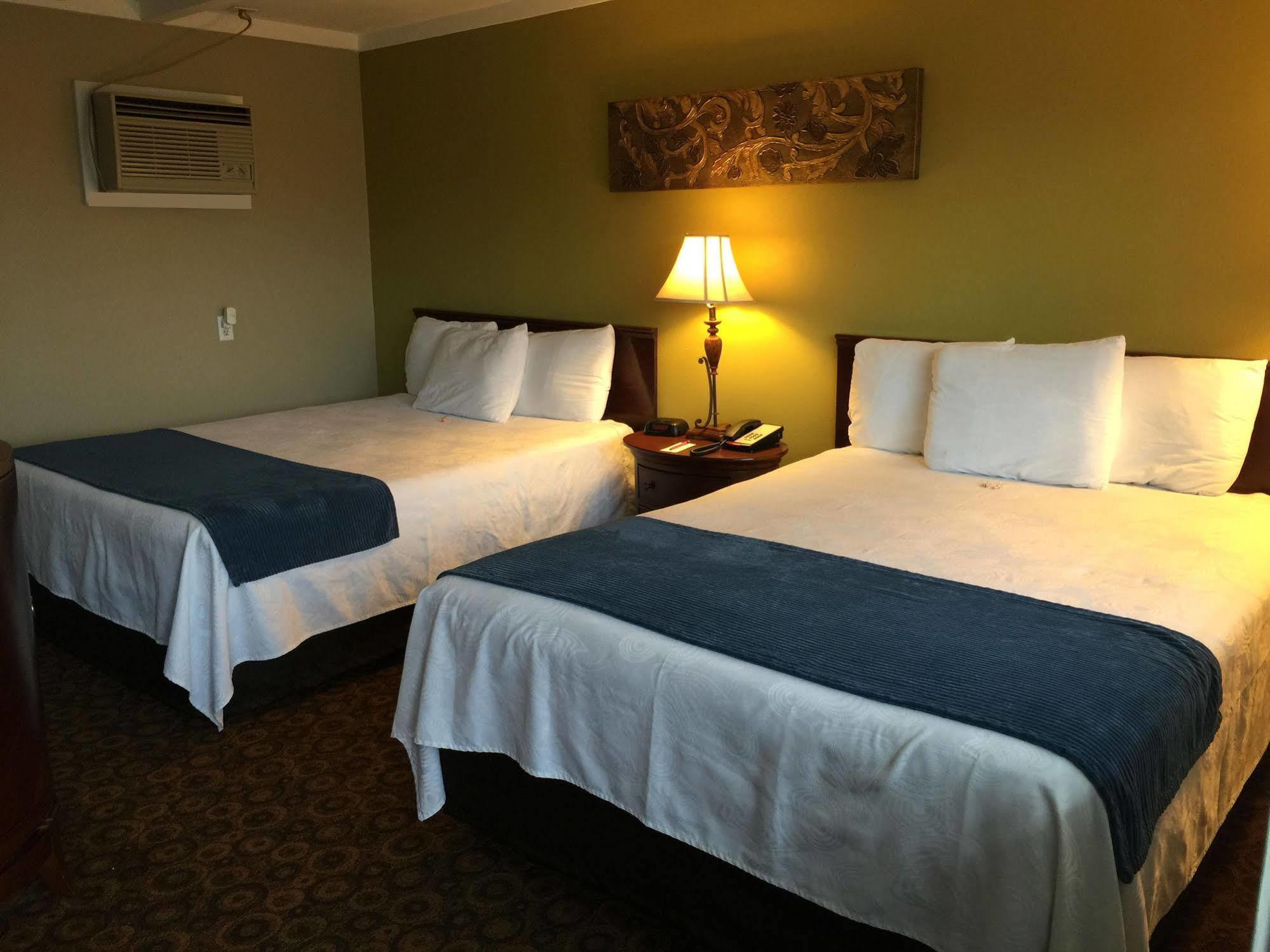 Kentucky Lake Inn Gilbertsville Екстериор снимка